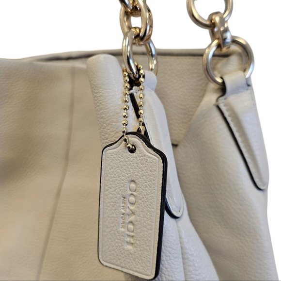 Coach Off White Pebble Grain Leather Purse - Picture 11 of 14